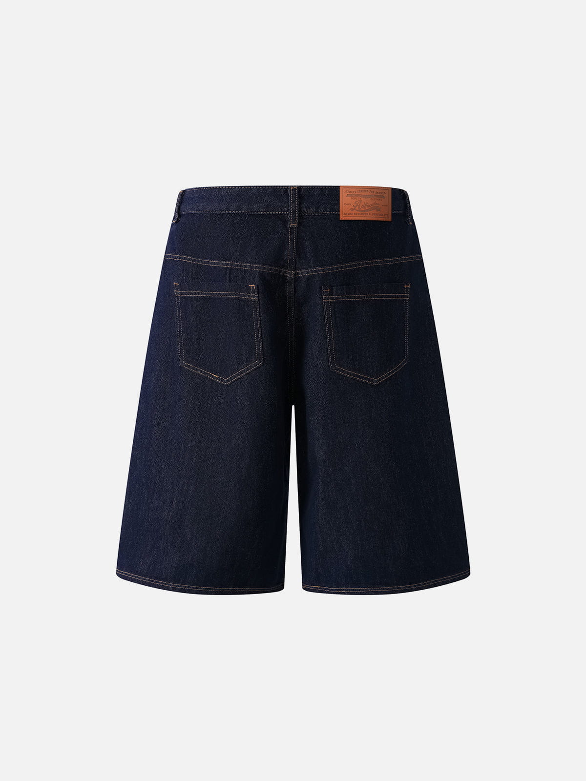 Alternative view of Aelfric Eden Curved Seam Longline Jorts
